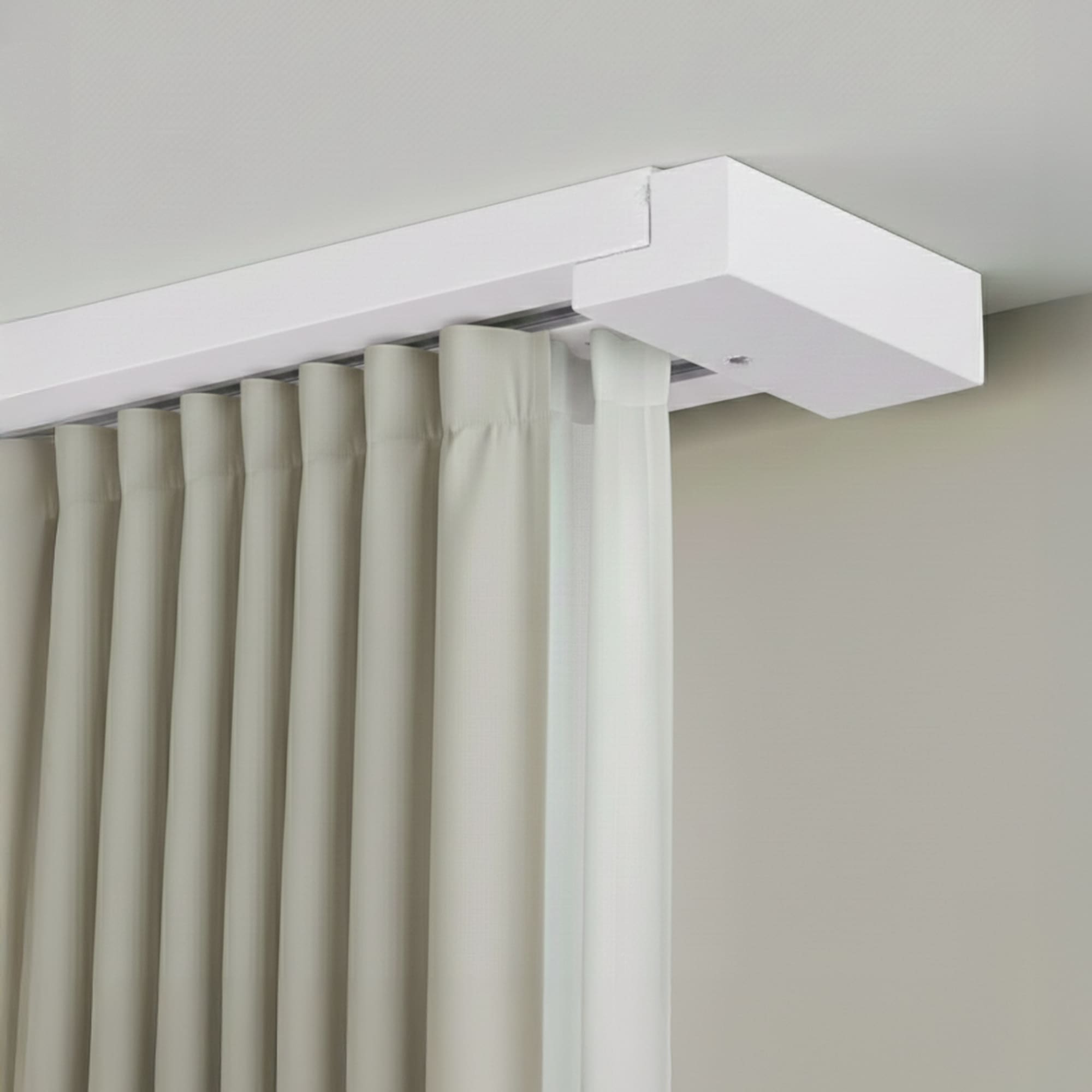 Curtain and drape track system Travetto Double made of wood