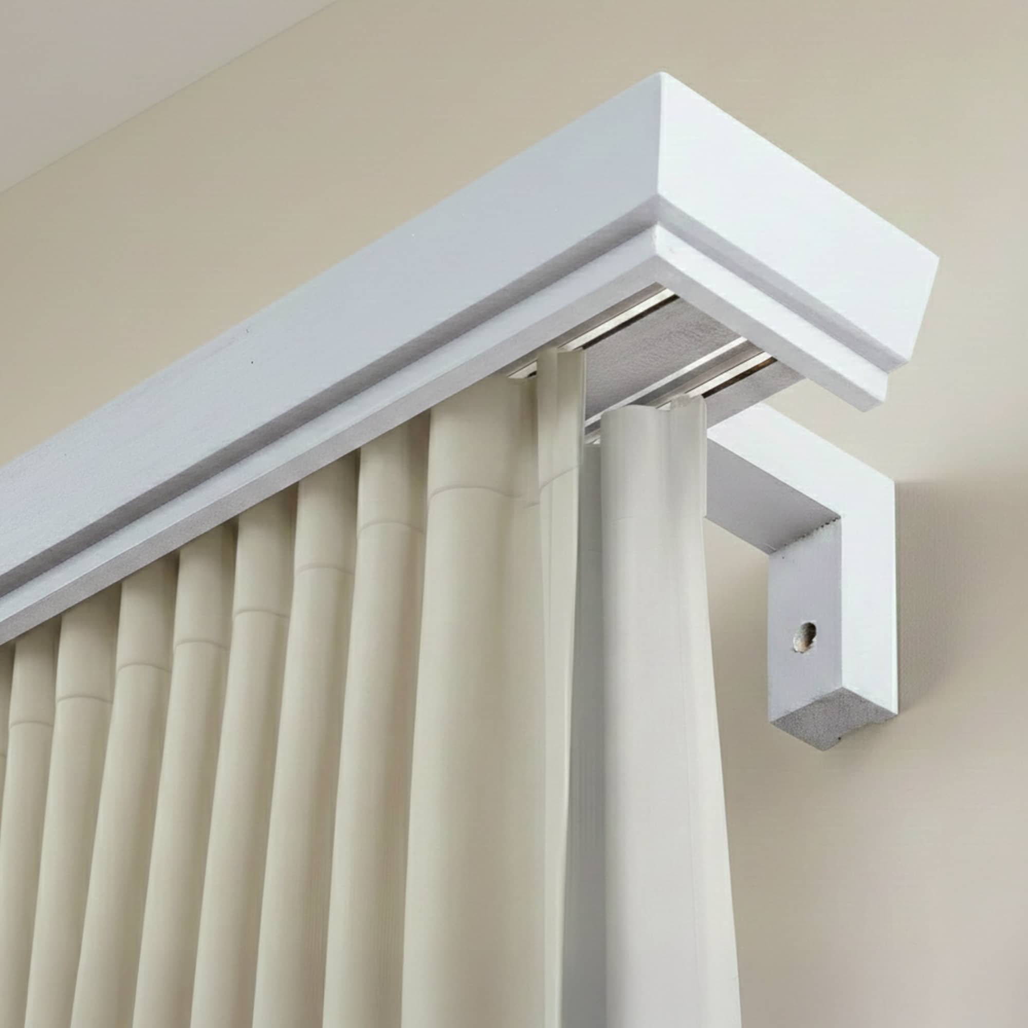Conic Wooden Curtain Track System with Decorative Valance